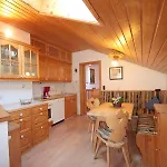 Bachbauernhof * באייריש גמיין