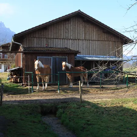 Bachbauernhof * Bayerisch Gmain